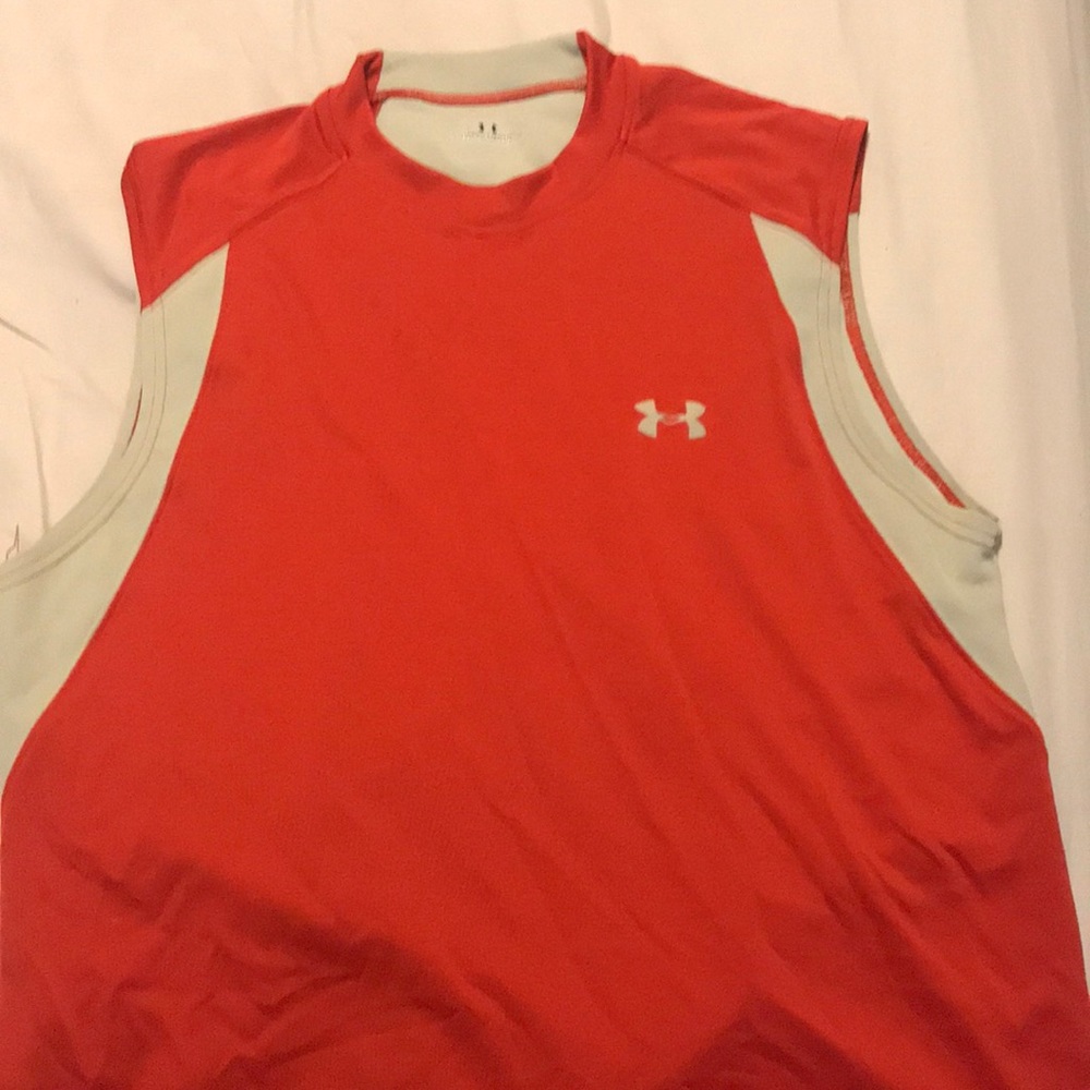 Under Armour Cut off Performance shirt